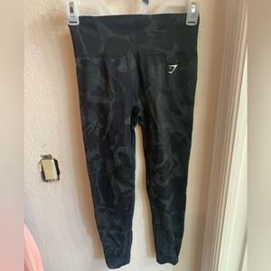 Gymshark camo leggings size small